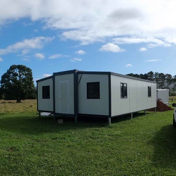Expanding Container Homes